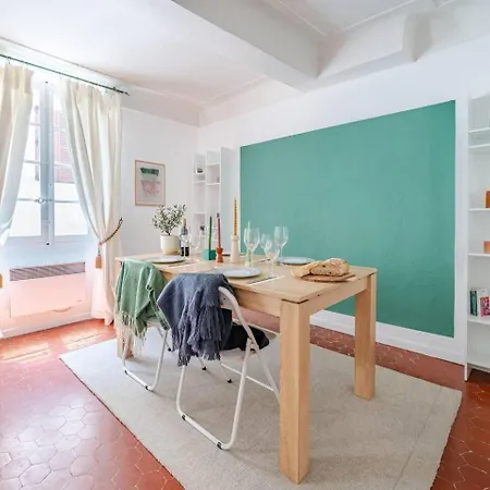 Le Bernardin Duplex - Proche Place Nationale 昂蒂布