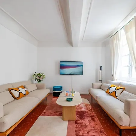 Le Bernardin Duplex - Proche Place Nationale 公寓 *