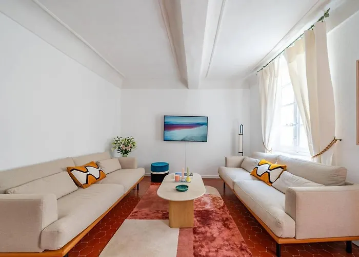 Le Bernardin Duplex - Proche Place Nationale 아파트 *